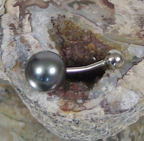 piercing et perle de tahiti